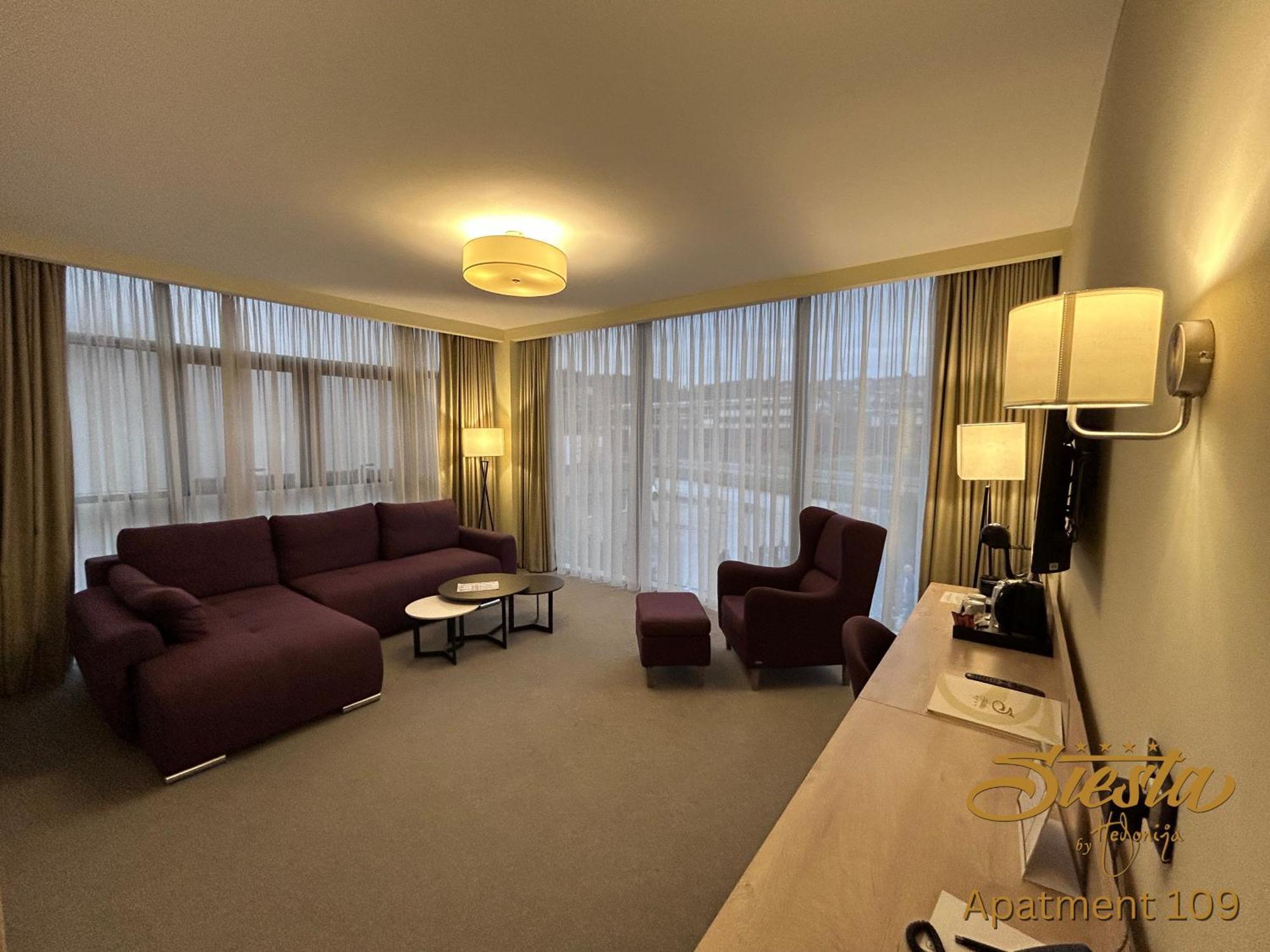 Hotel Siesta Užice 外观 照片